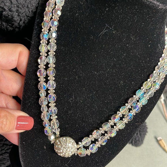 VINTAGE 1940’s ART DECO AURORA BOREALIS DOUBLE STRAND NECKLACE W/CRYSTAL CLASP - Picture 8 of 9